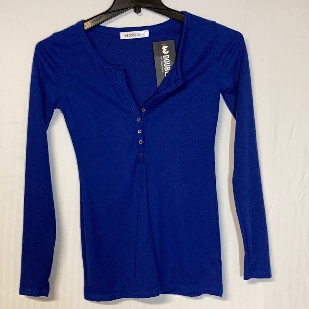 DOUBLJU, women’s top, blue, long sleeve,Small, NWT